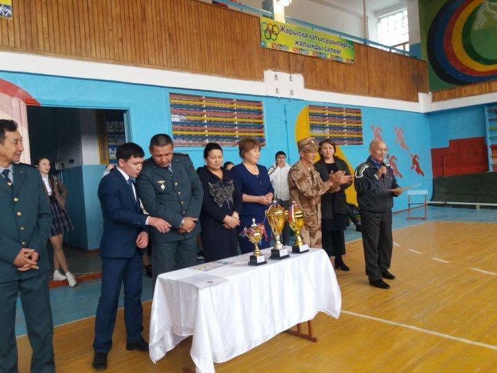 Ұлы Отан соғысындағы Жеңіс күні мерекесі мен Қазақстан Республикасының Қарулы Күштернің 26 жылдығына арналған "Жас Ұлан" әскери-спорттық жарысы